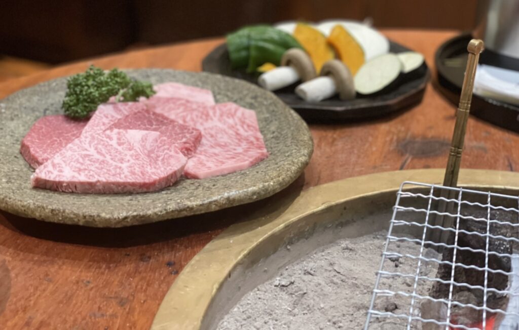 三重県鈴鹿市で和牛料理が食べれる”まと場”さん。
